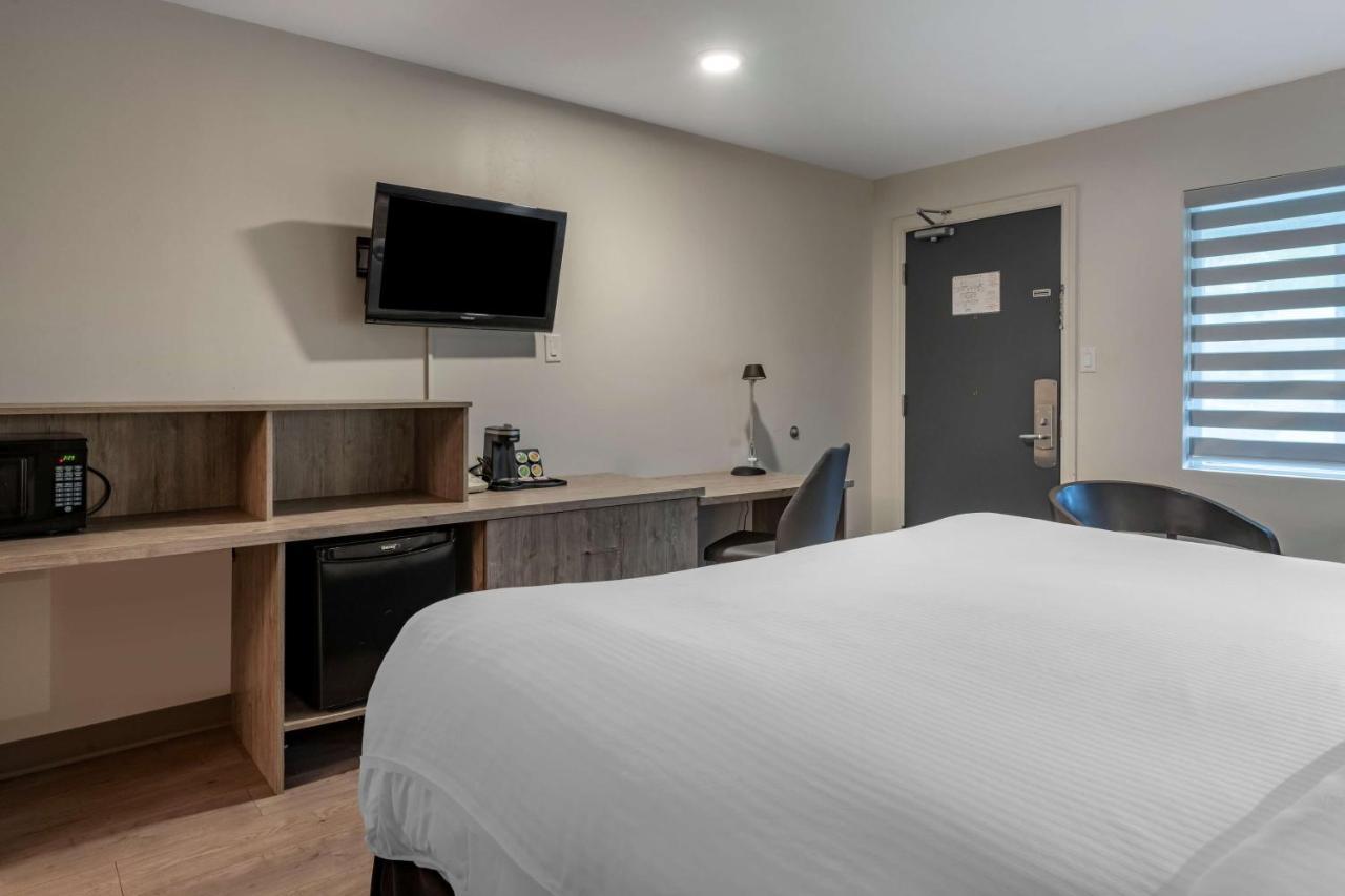 Dannys Hotel Suites; Surestay Collection By Best Western Beresford Exteriér fotografie