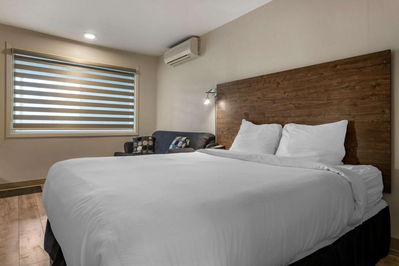 Dannys Hotel Suites; Surestay Collection By Best Western Beresford Exteriér fotografie