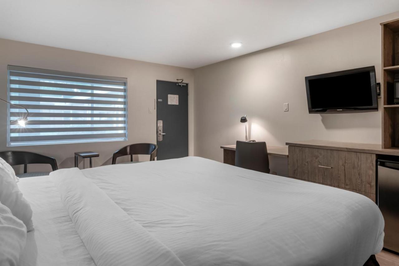 Dannys Hotel Suites; Surestay Collection By Best Western Beresford Exteriér fotografie